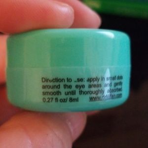 lili fan probiotic eye cream